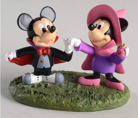 Mickey & Minnie's Costume Fun