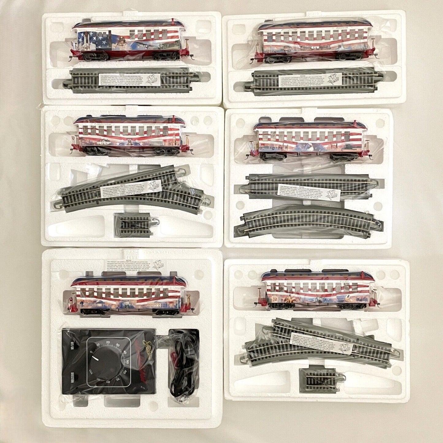 HAWTHORNE VILLAGE SPIRIT OF AMERICA EXPRESS TRAINSET