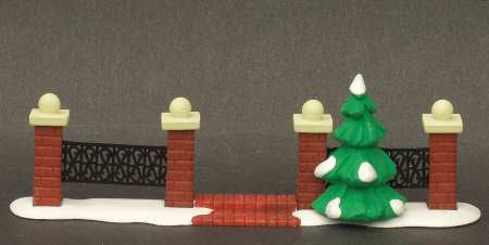 Courtyard Fence with Steps