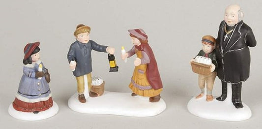 A Peaceful Glow On Christmas Eve (Set of 3)