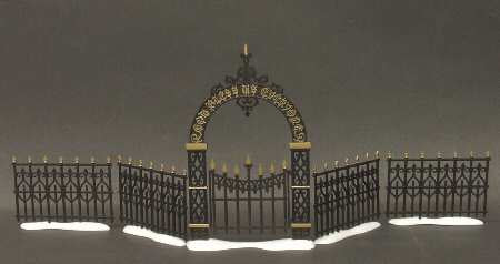 Victorian Wrought Iron Fence With Gate (Set of 5)