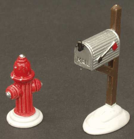 Fire Hydrant & Mailbox (Set of 2)